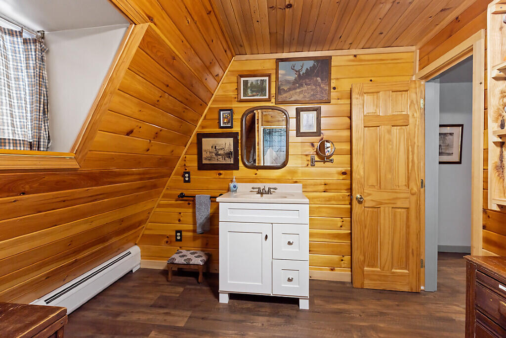 18 Beech Ridge Drive Abbot, ME 04406 - Photo 27 of 51 66_BP5A5535_DxO_mls