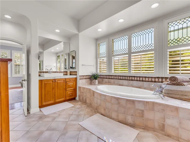 $2,049,000 | 5635 Evening Sky Drive, Simi Valley, CA 93063