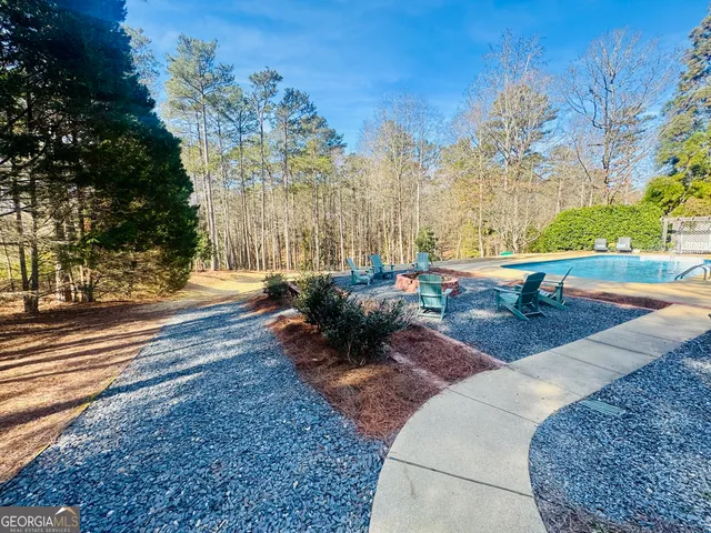 $1,250,000 | 207 Lakeshore Drive, LaGrange, GA 30240