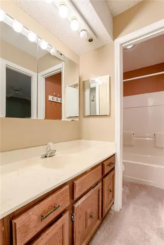 $130,000 | 5761 North Anita Avenue, Kansas City, MO 64151