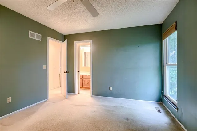 $130,000 | 5761 North Anita Avenue, Kansas City, MO 64151