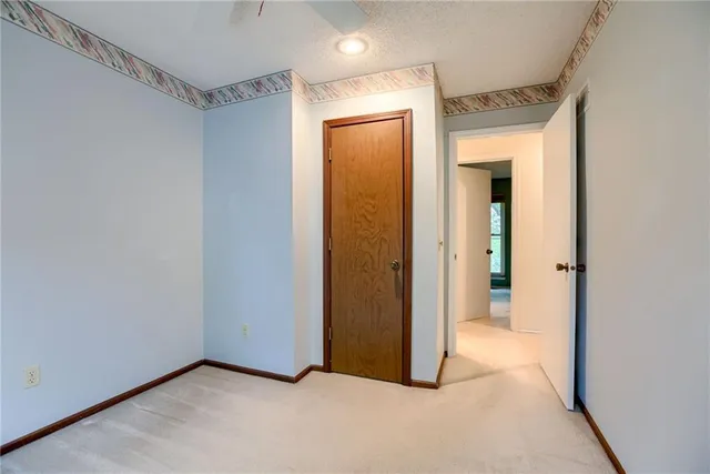 $130,000 | 5761 North Anita Avenue, Kansas City, MO 64151