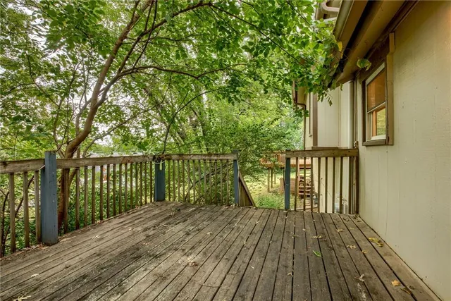 $130,000 | 5761 North Anita Avenue, Kansas City, MO 64151