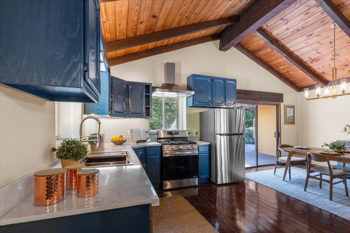 211 Hidden Lane Santa Cruz, CA 95060 - Photo 11 of 54