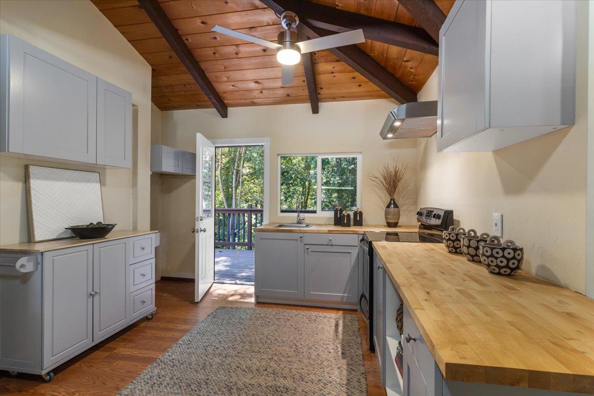 211 Hidden Lane Santa Cruz, CA 95060 - Photo 36 of 54