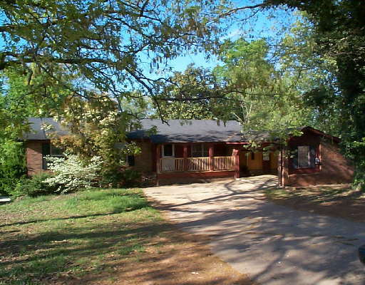 8495 East Brainerd Road Chattanooga, TN 37421 - Photo 1 of 1 Primary Photo