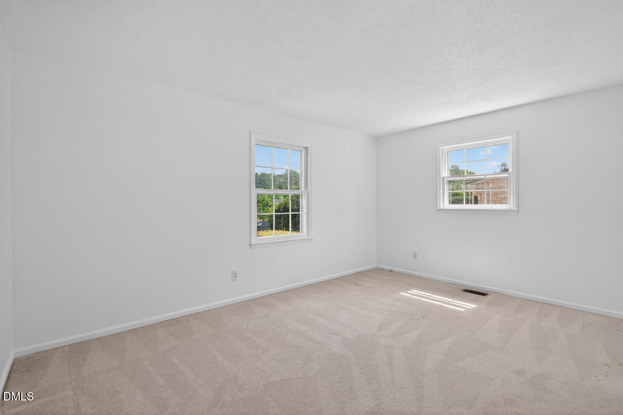 4905 Reigal Wood Road Durham, NC 27712 - Photo 31 of 40
