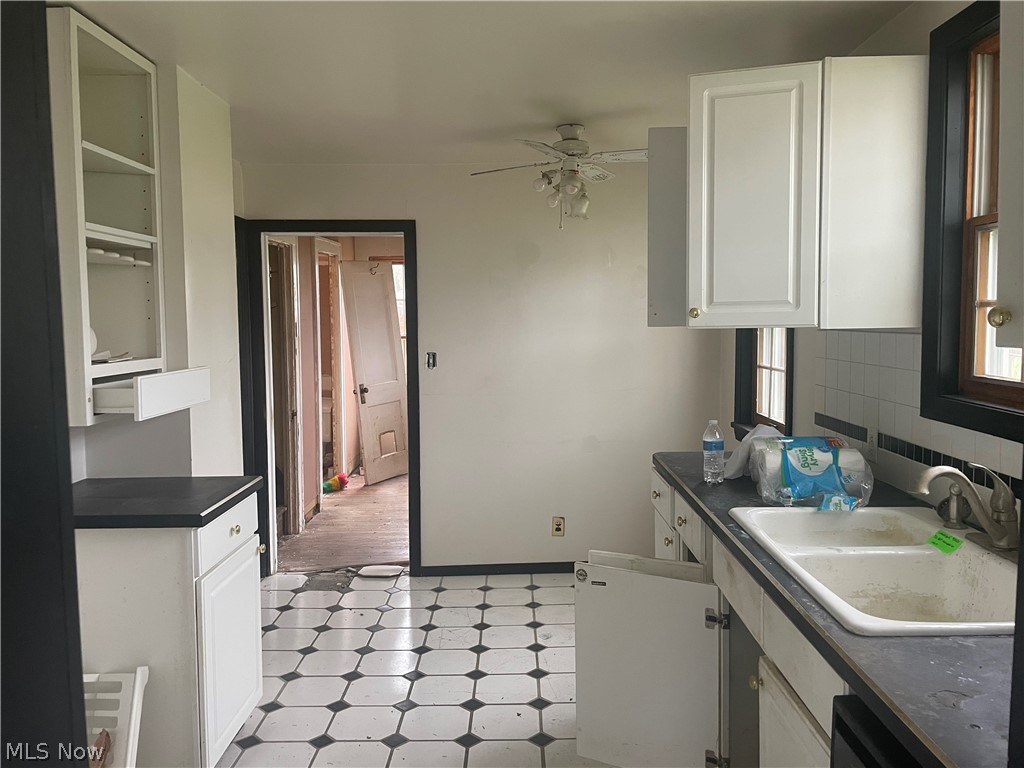 1731 Lyndhurst Road Lyndhurst, OH 44124 - Photo 5 of 11 Excellent area if you are looking for a substitute to a condo or an apartment