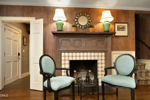 $1,300,000 | 520 East Franklin Street, Chapel Hill, NC 27514