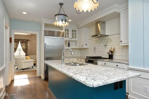 $1,300,000 | 520 East Franklin Street, Chapel Hill, NC 27514