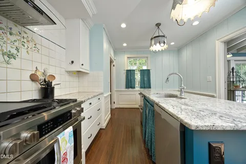 $1,300,000 | 520 East Franklin Street, Chapel Hill, NC 27514