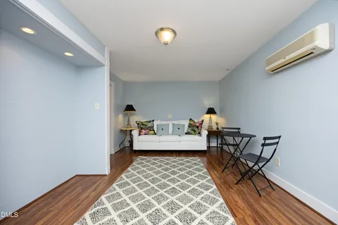 $1,300,000 | 520 East Franklin Street, Chapel Hill, NC 27514