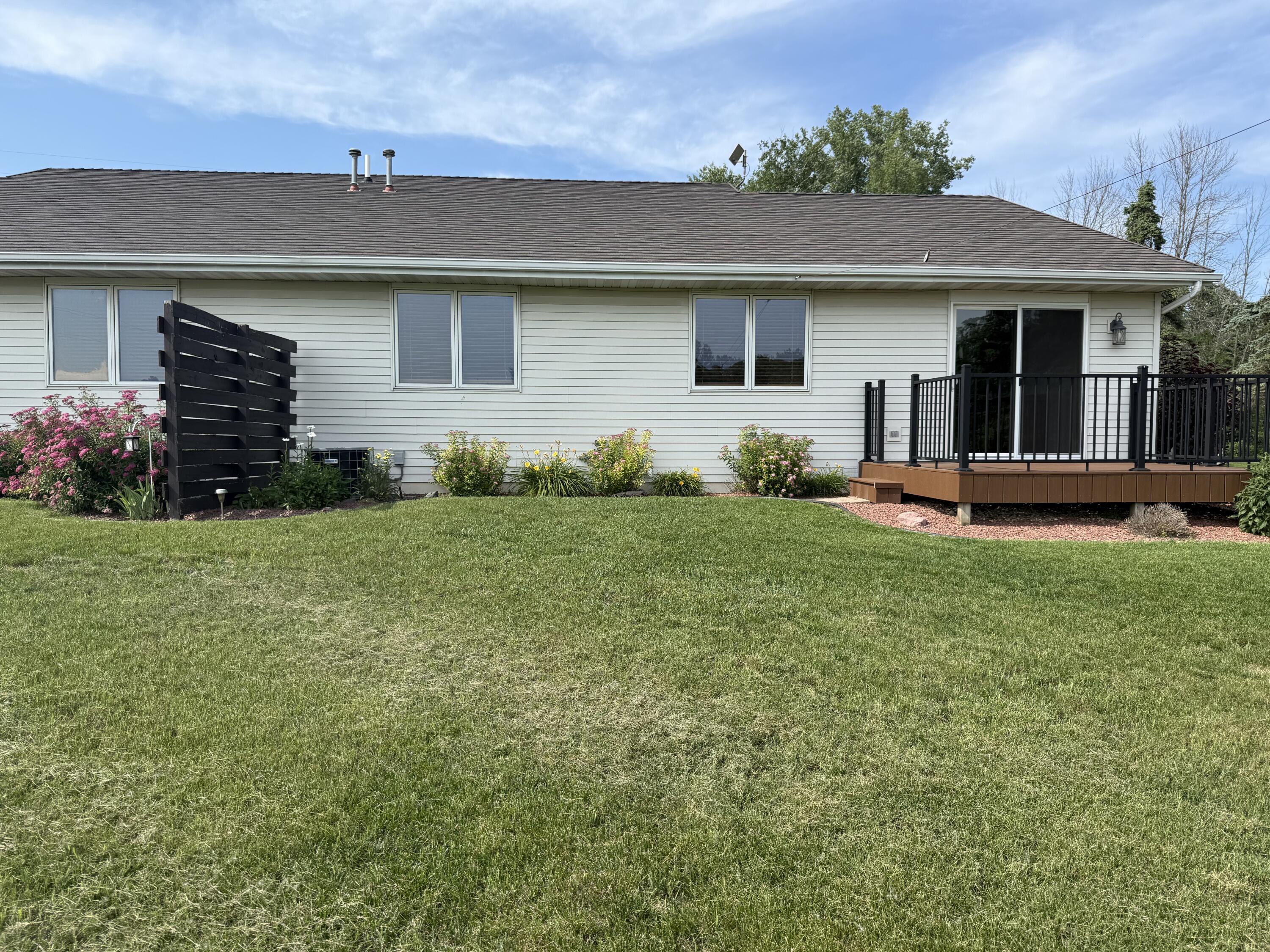 114 East Samz Road Mishicot, WI 54228 - Photo 18 of 19 IMG_4210