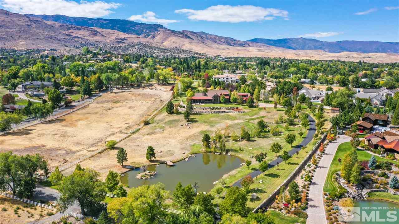 425 Juniper Hill Road Reno, NV 89519 - Photo 2 of 15 a view of a city with mountains in the background