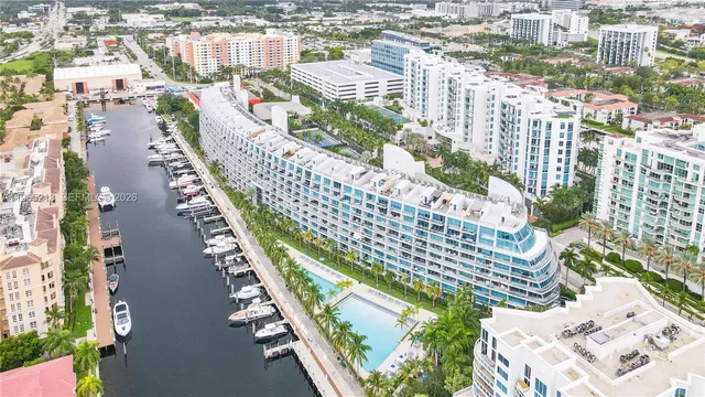 $3,900 | 2950 Northeast 188th Street, Unit 404, Aventura, FL 33180