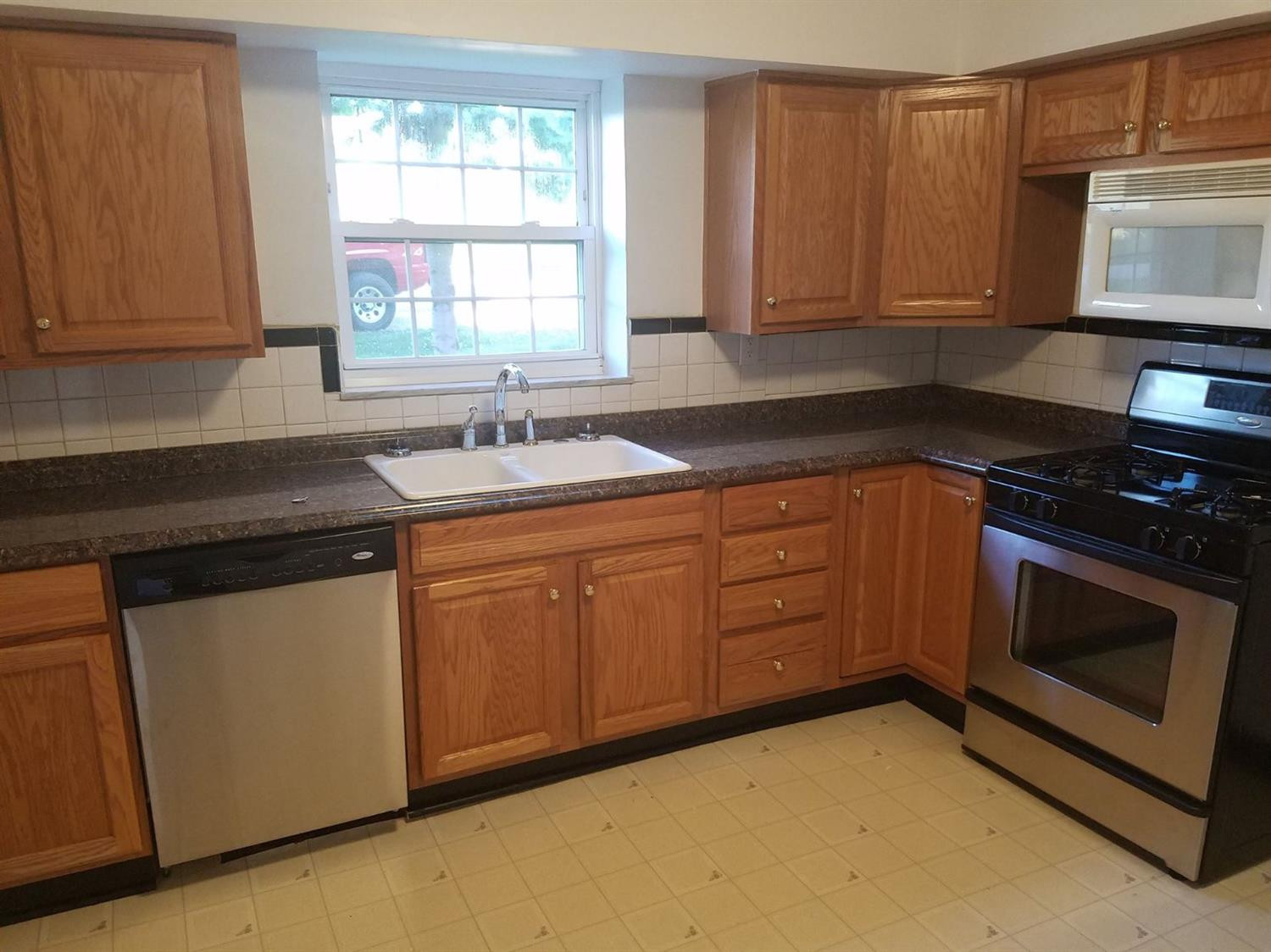 282 Old Nicholson Road Walton, KY 41094 - Photo 3 of 12 Gallery Image 3