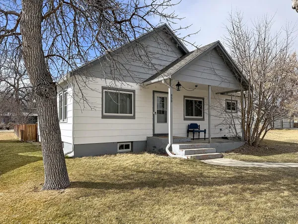 $349,000 | 858 North Burritt Avenue, Buffalo, WY 82834