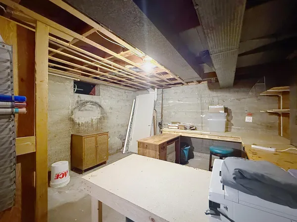 $349,000 | 858 North Burritt Avenue, Buffalo, WY 82834