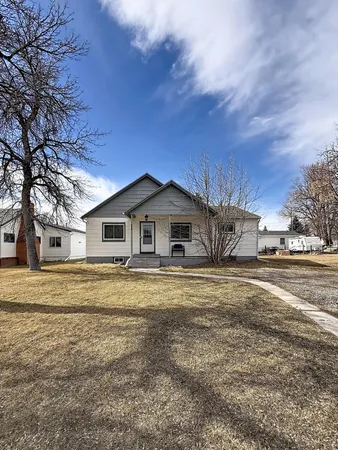 $349,000 | 858 North Burritt Avenue, Buffalo, WY 82834