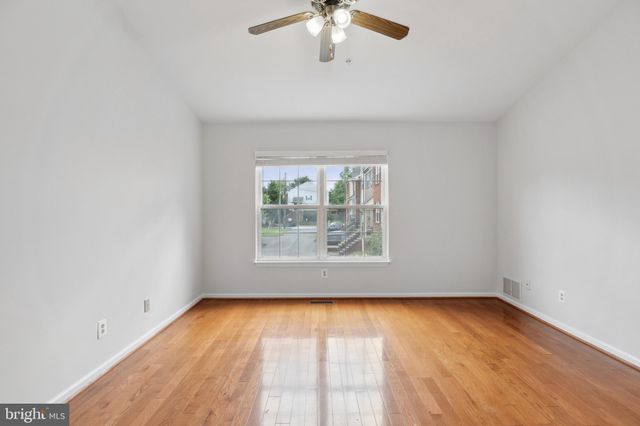 $601,200 | 1800 Lansdowne Way, Silver Spring, MD 20910