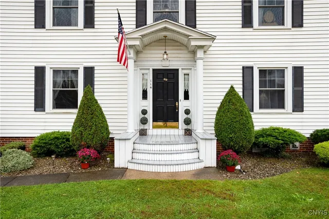 $350,000 | 114 Seneca Avenue, Vernon, NY 13421