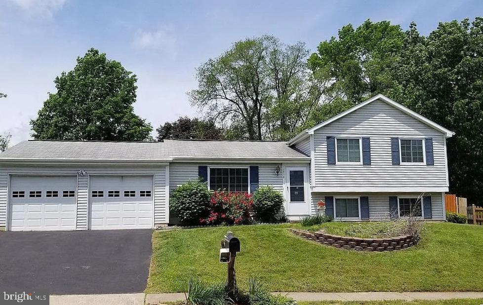 12828 Pinecrest Road Herndon, VA 20171 - Photo 1 of 46