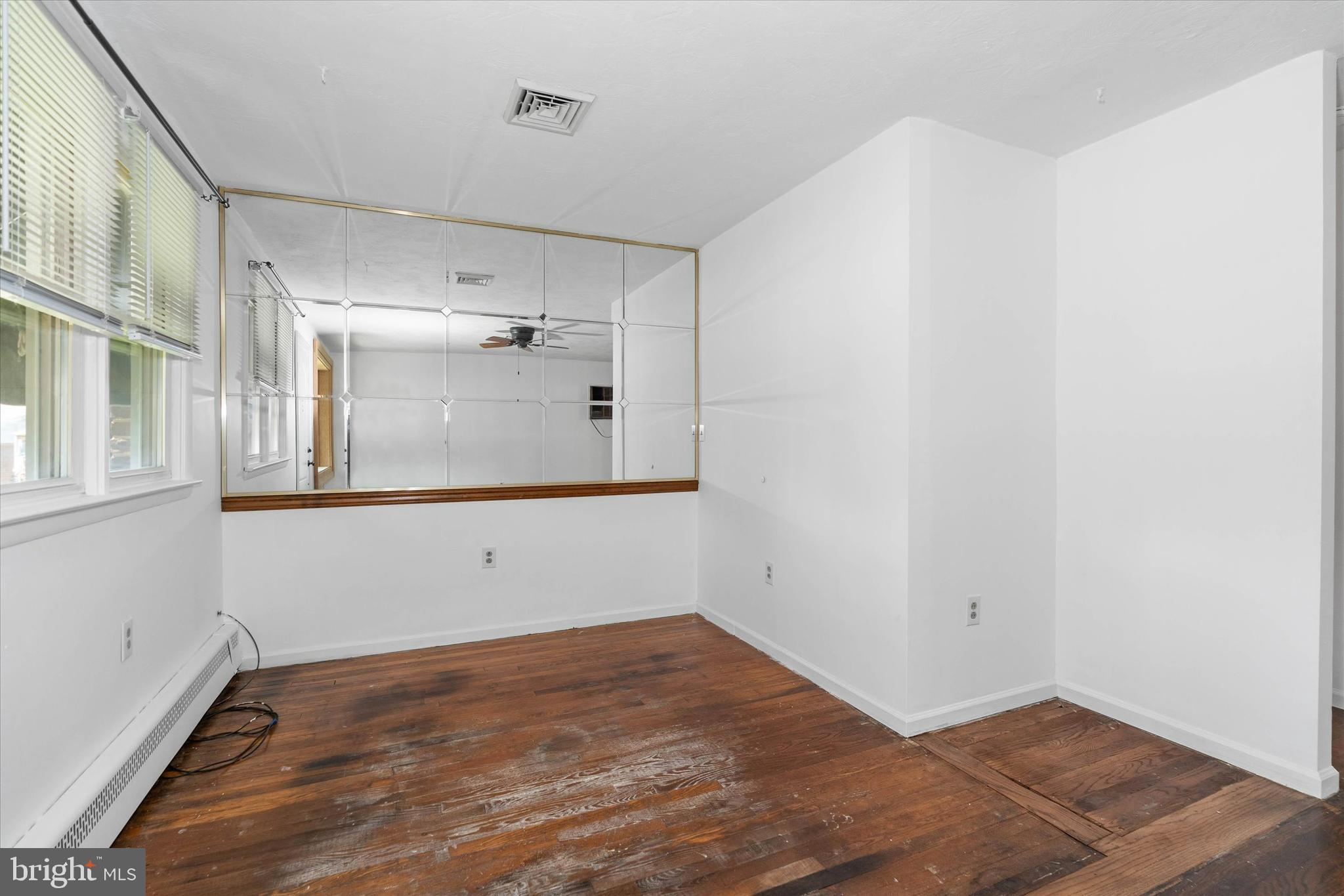 219 Dumont Road Wilmington, DE 19804 - Photo 8 of 33 Gallery Image 8