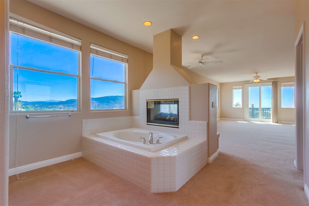15844 Broad Oaks Road El Cajon, CA 92021 - Photo 18 of 25 Gallery Image 18