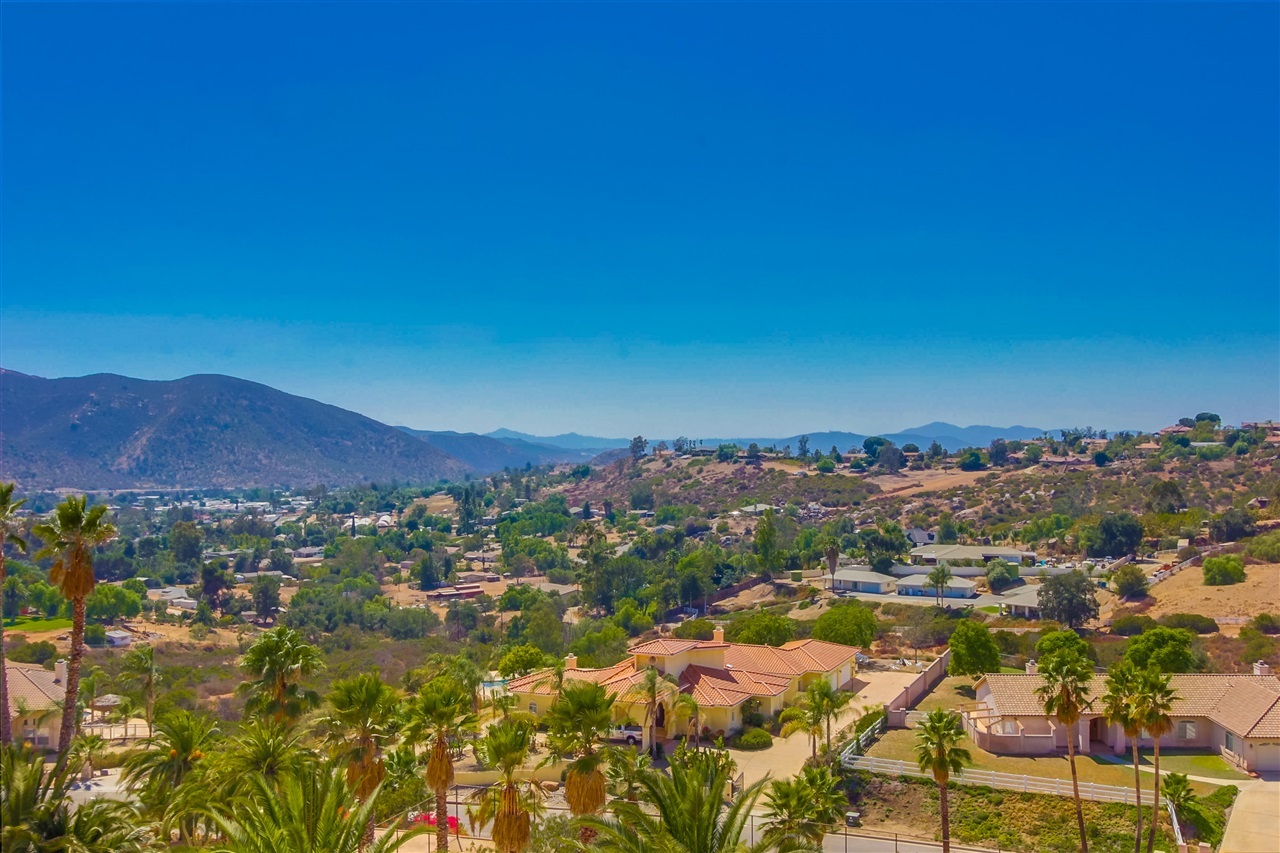15844 Broad Oaks Road El Cajon, CA 92021 - Photo 4 of 25 Beautiful view!