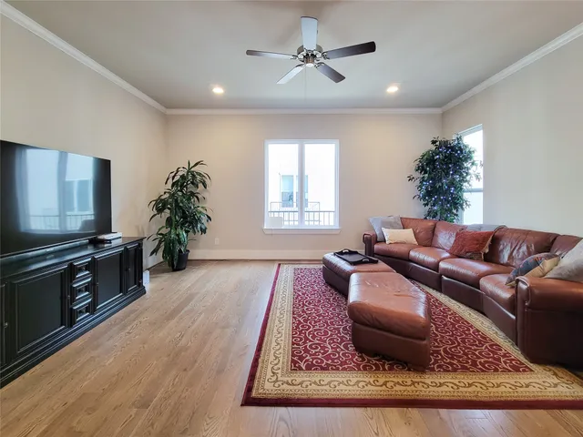 $450,000 | 1315 West 24th Street, Unit A, Houston, TX 77008