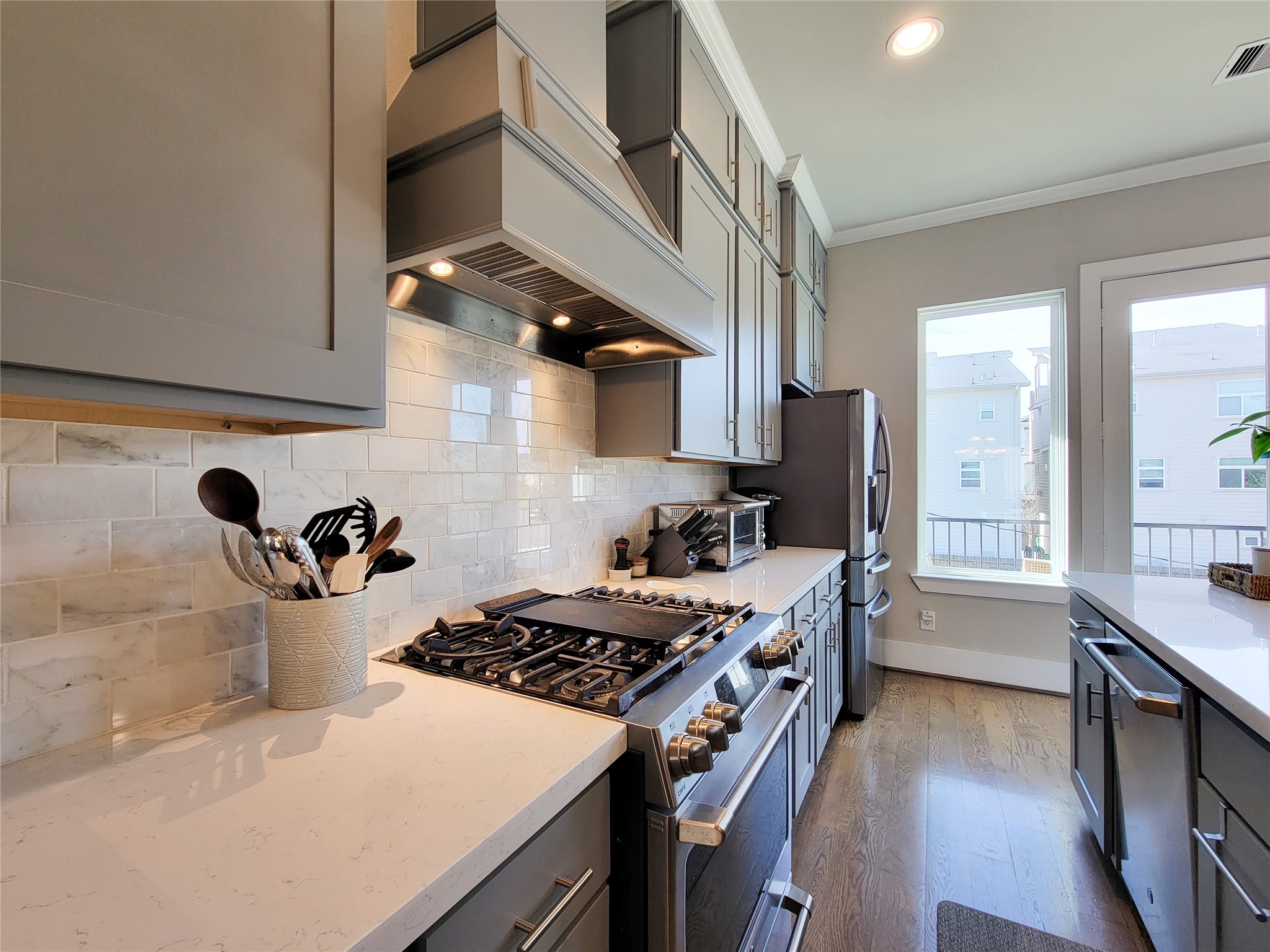 1315 West 24th Street, Unit A Houston, TX 77008 - Photo 8 of 33