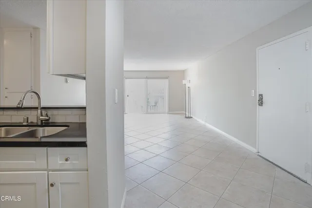 $3,600 | 8577 Rugby Drive, Unit 108, West Hollywood, CA 90069