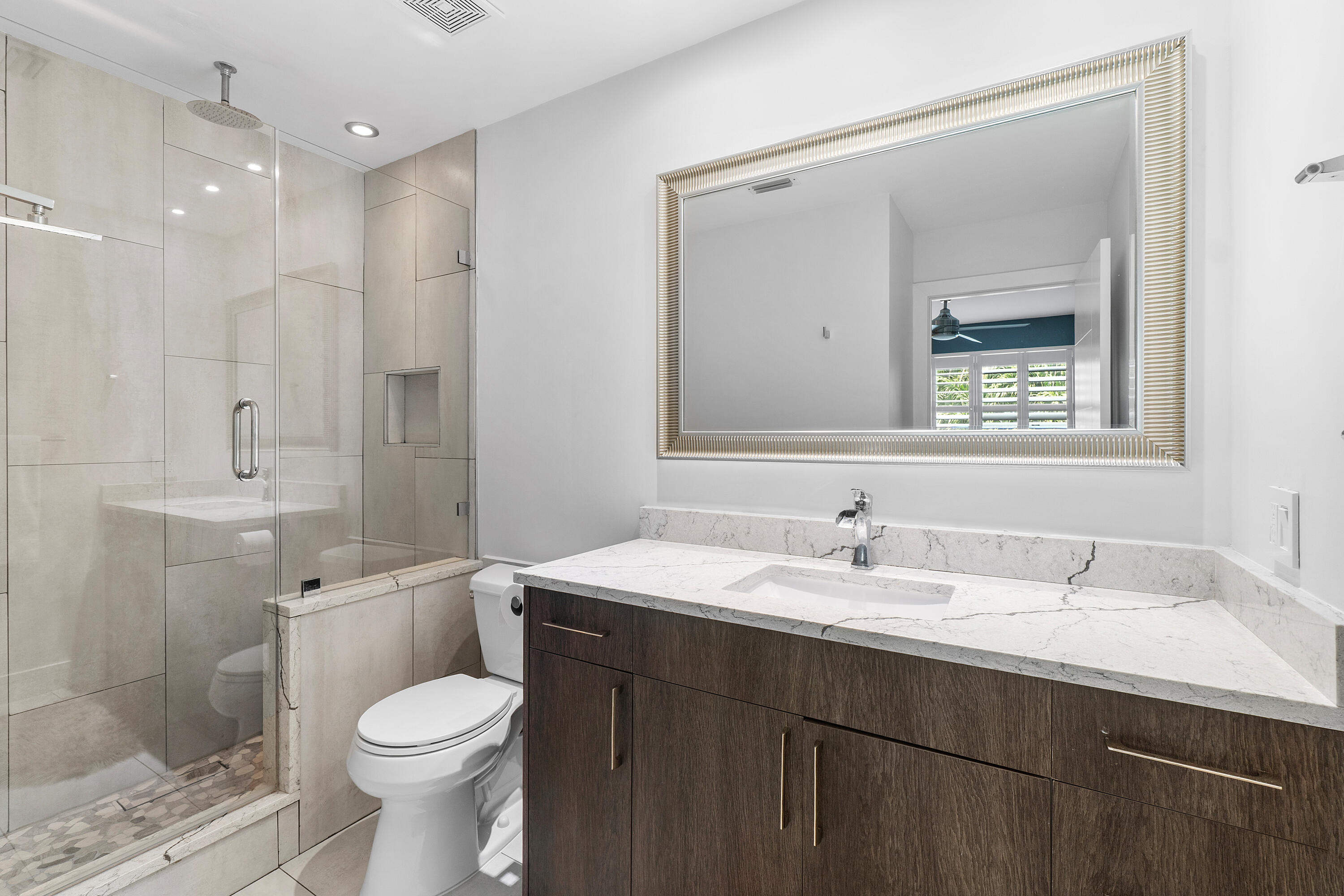 2550 Northwest 52nd Street Boca Raton, FL 33496 - Photo 37 of 64 En-Suite Bathroom