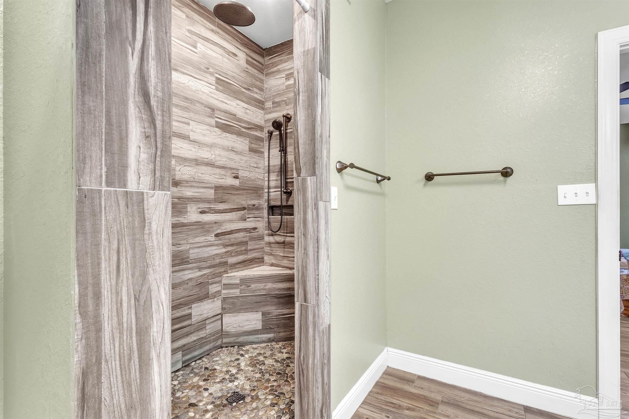 5406 Steele Road Baker, FL 32531 - Photo 23 of 46 a view of a bathroom