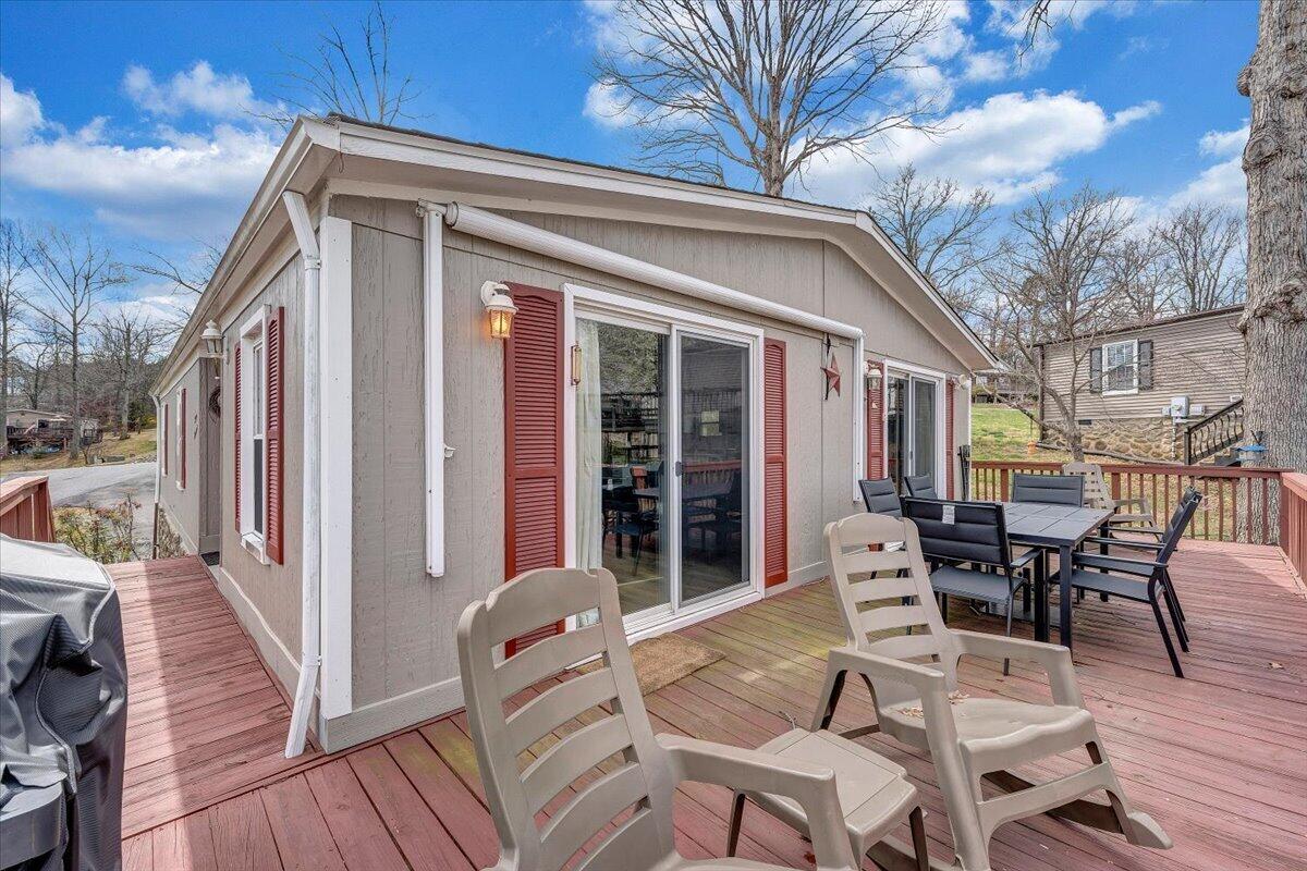 300 Mill Lake Road Huddleston, VA 24104 - Photo 49 of 94 43-MIB07711