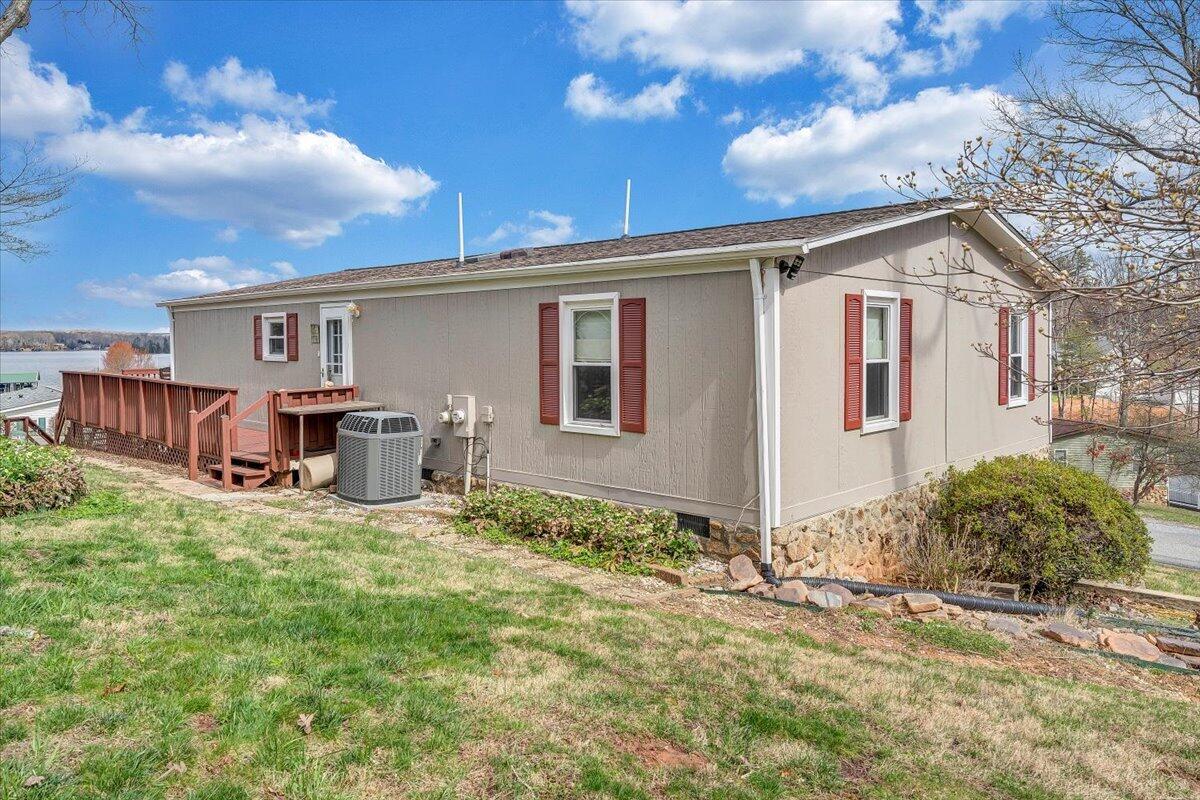 300 Mill Lake Road Huddleston, VA 24104 - Photo 53 of 94 47-MIB07723