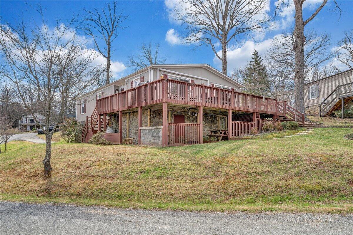 300 Mill Lake Road Huddleston, VA 24104 - Photo 57 of 94 51-MIB07735