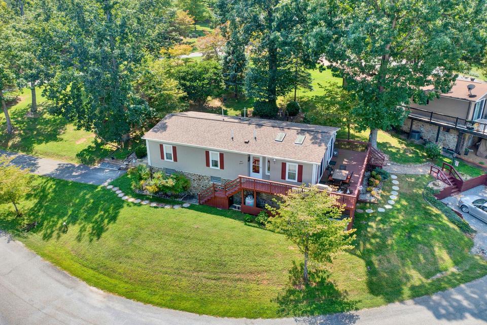 300 Mill Lake Road Huddleston, VA 24104 - Photo 79 of 88 300 Mill Lake Rd. exterior 4