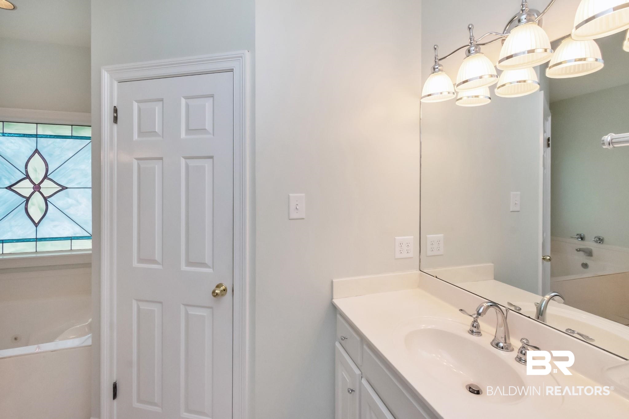 240 Suffolk Road Mobile, AL 36608 - Photo 20 of 49