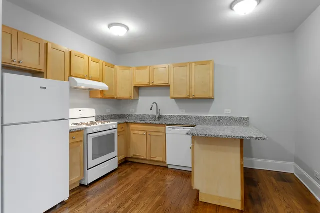 $1,633 | 1611 West Juneway Terrace, Unit 3E, Chicago, IL 60626