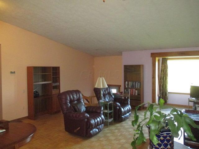 6457 Perry Road Centerburg, OH 43011 - Photo 2 of 25 Gallery Image 2