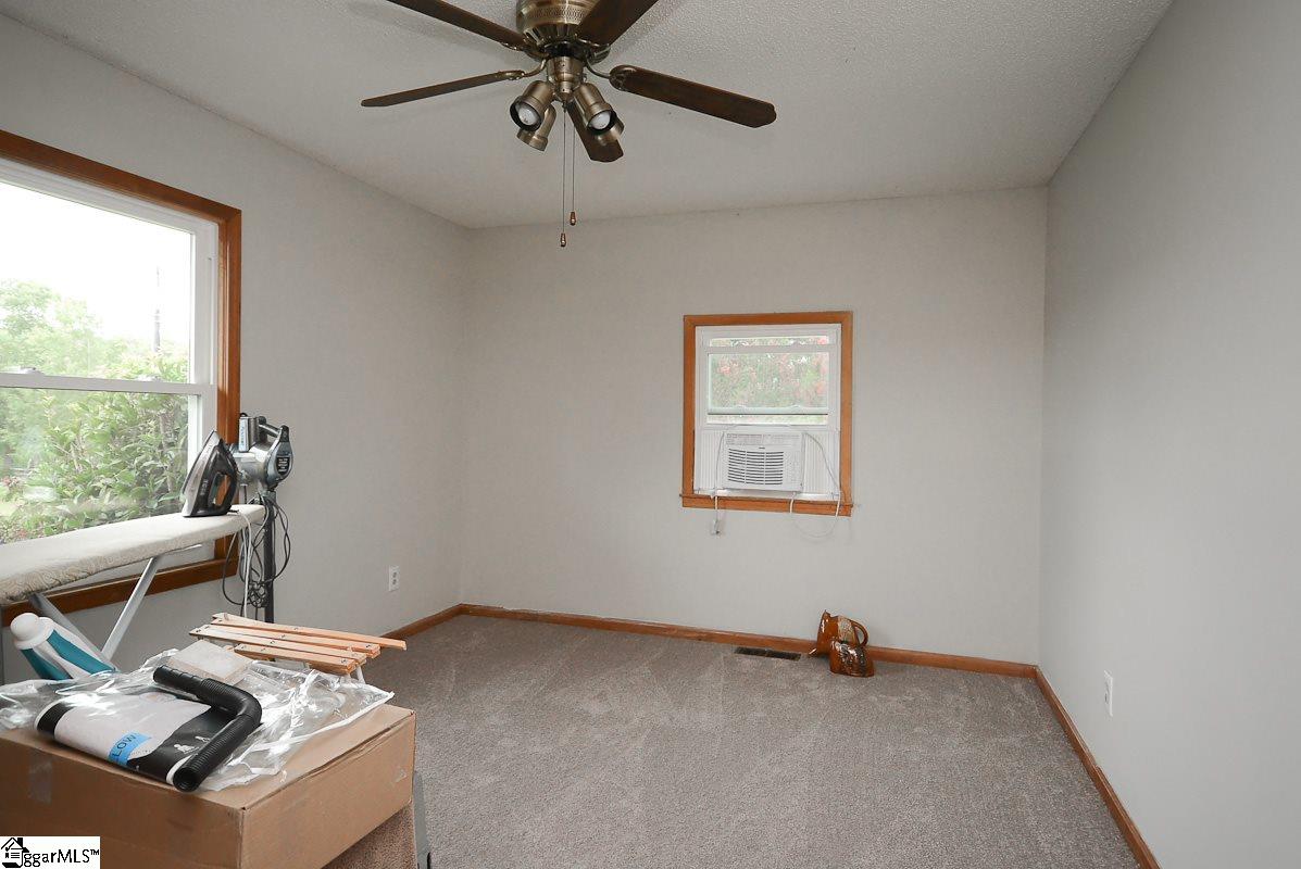 168 State Rd S-42-776 Woodruff, SC 29388 - Photo 17 of 35