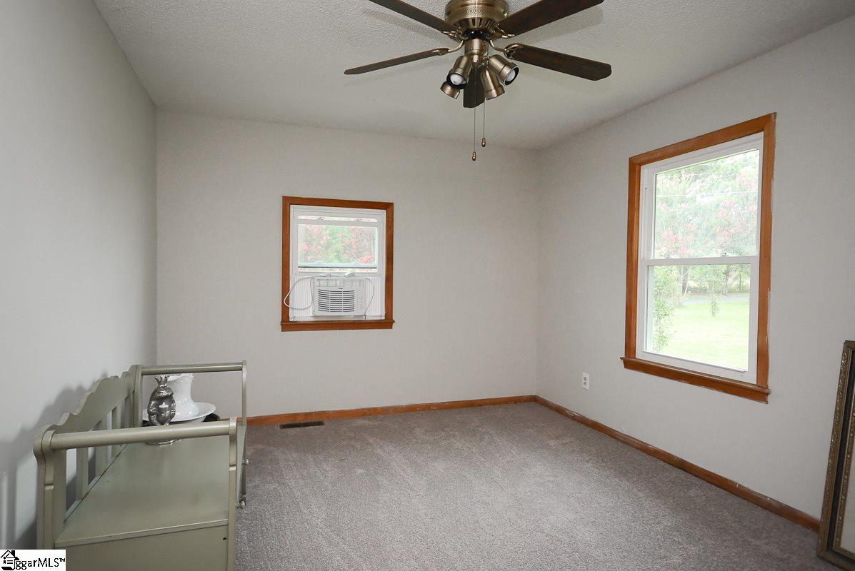 168 State Rd S-42-776 Woodruff, SC 29388 - Photo 18 of 35