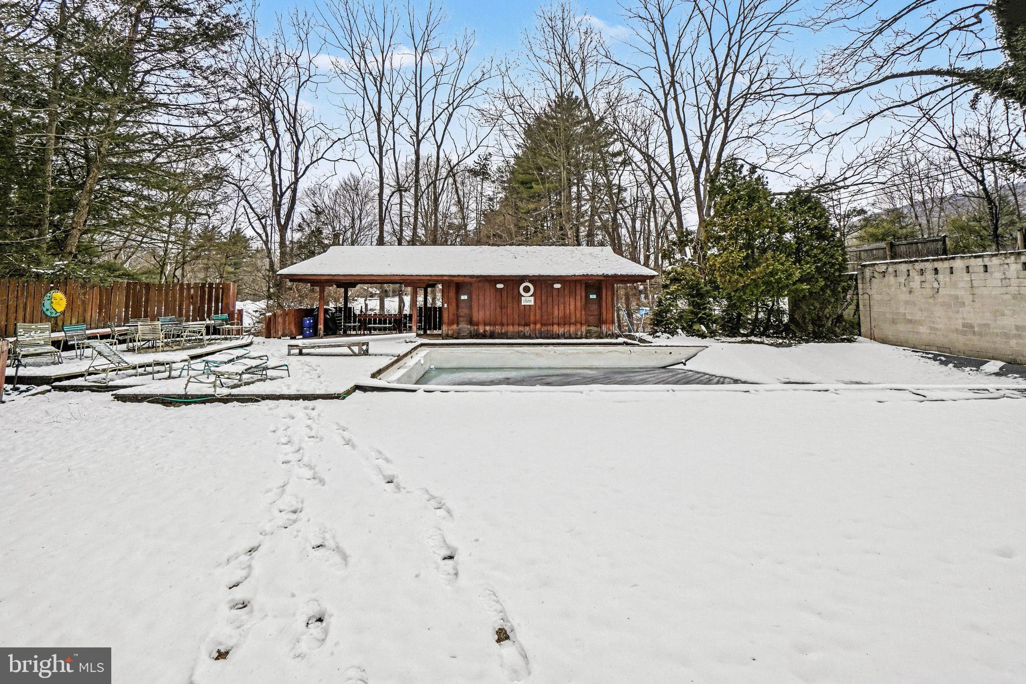 1231 Clarks Valley Road Dauphin, PA 17018 - Photo 14 of 66