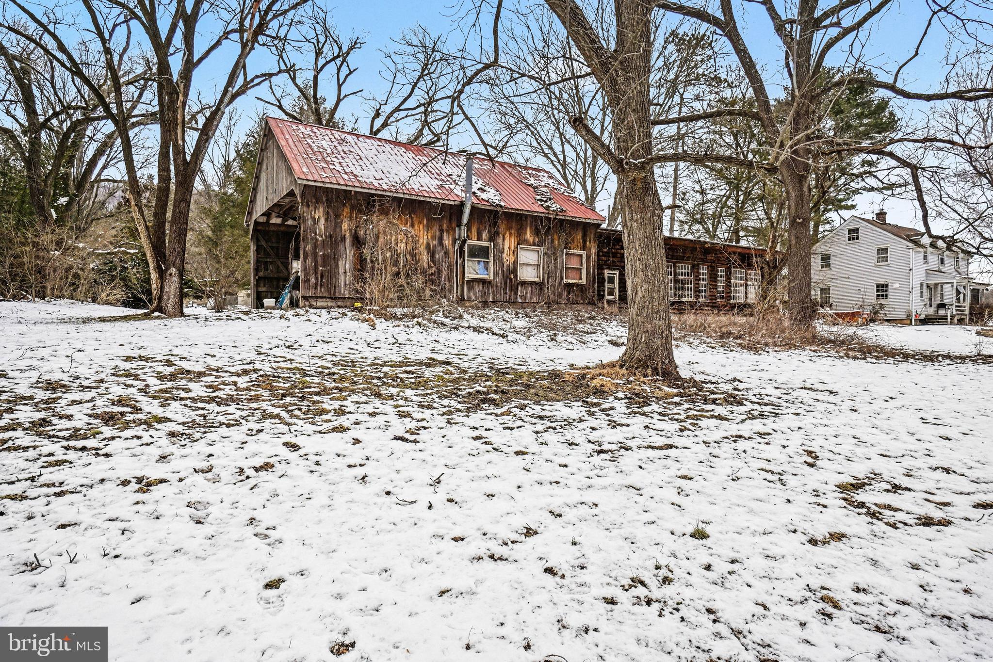 1231 Clarks Valley Road Dauphin, PA 17018 - Photo 21 of 66