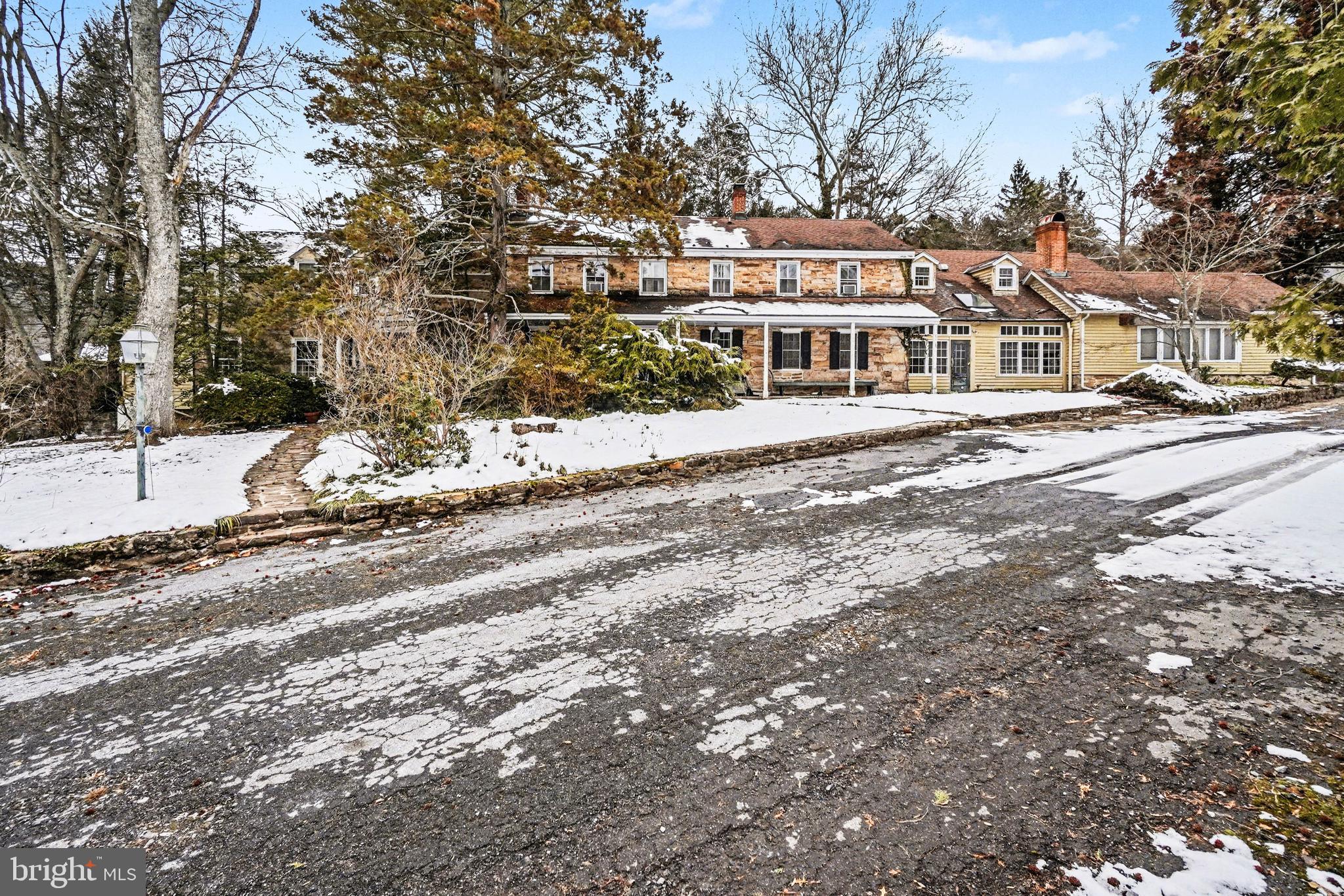 1231 Clarks Valley Road Dauphin, PA 17018 - Photo 7 of 66