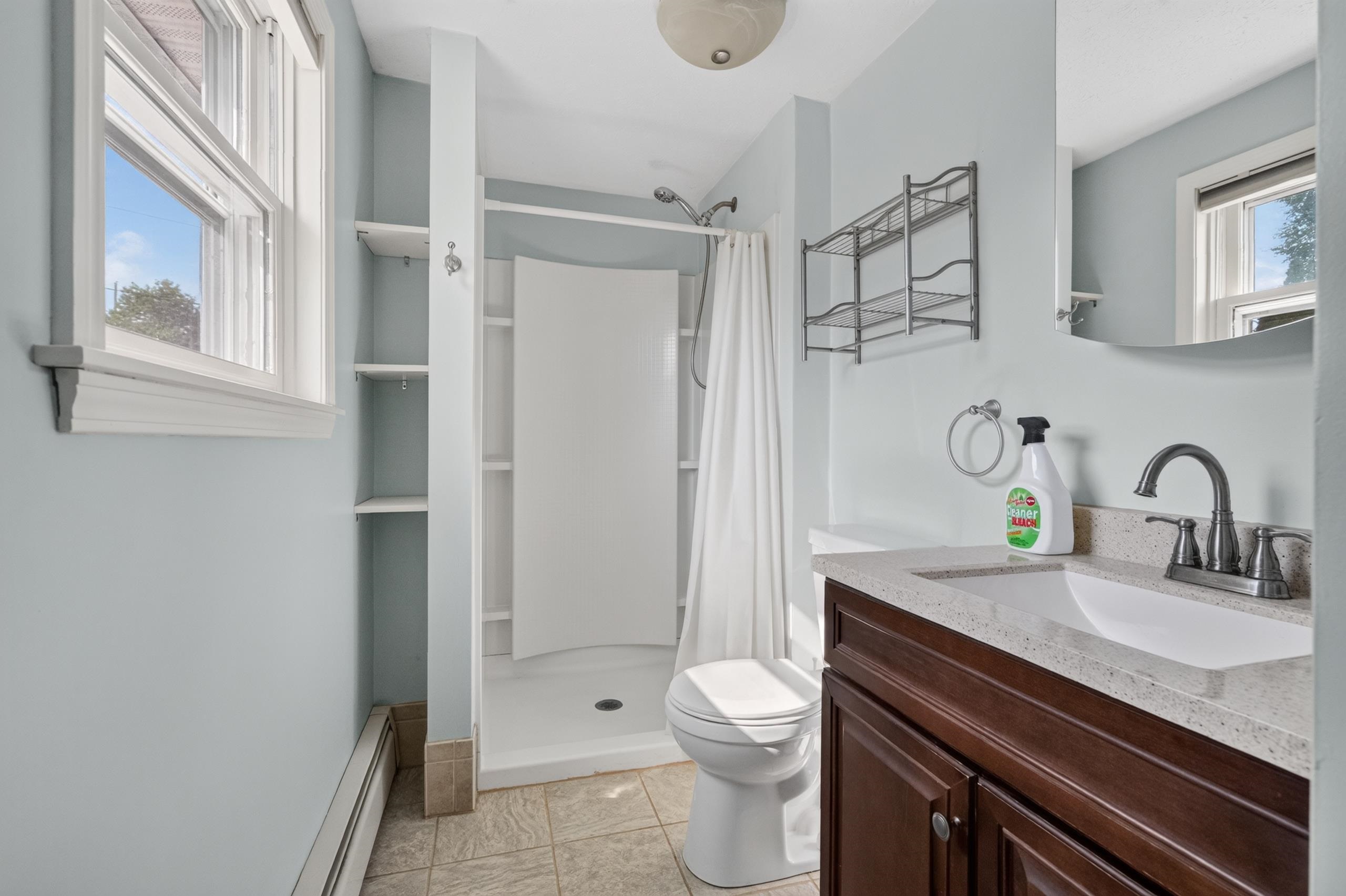 94 Pullman Street Manchester, NH 03103 - Photo 17 of 37