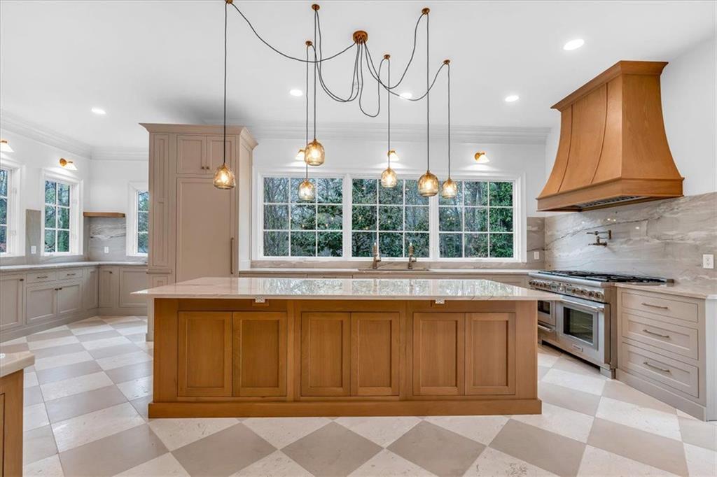 115 Mount Paran Ridge Atlanta, GA 30327 - Photo 20 of 83