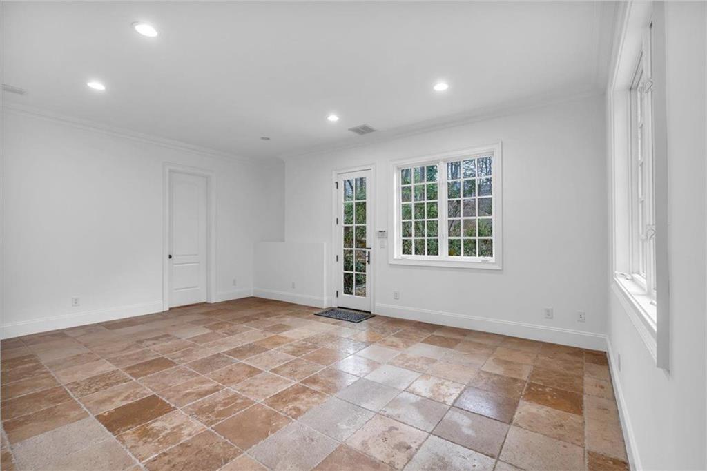 115 Mount Paran Ridge Atlanta, GA 30327 - Photo 39 of 83