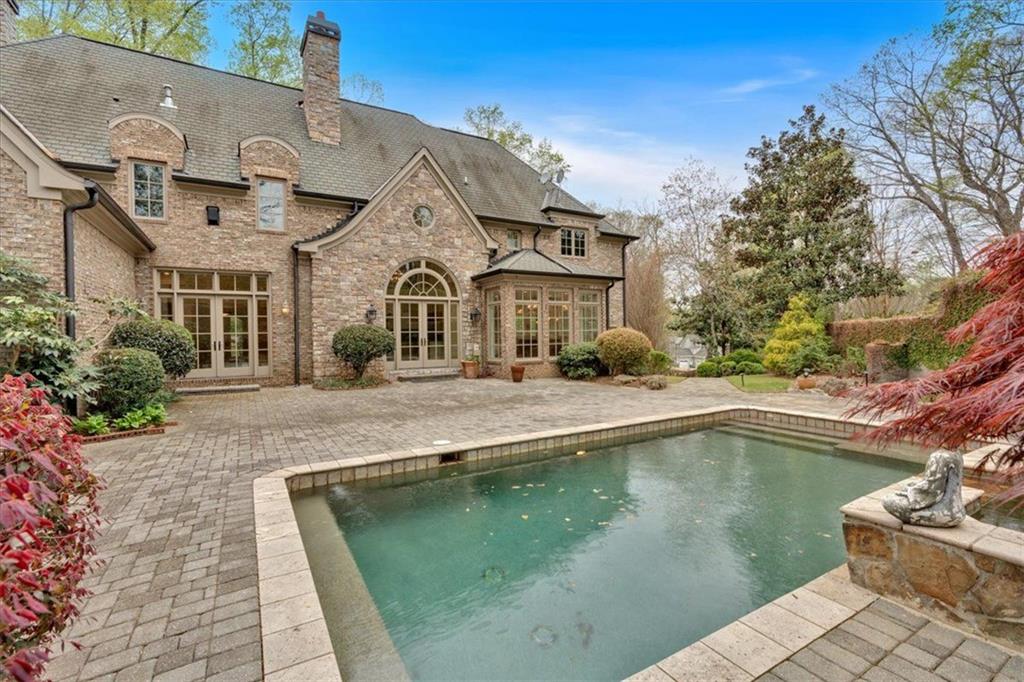 115 Mount Paran Ridge Atlanta, GA 30327 - Photo 4 of 83